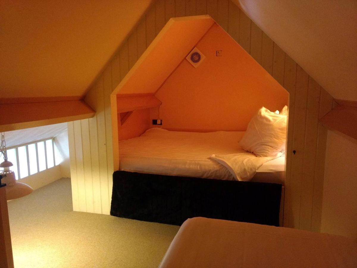 B&B-Hotel De Joremeinshoeve Kaatsheuvel Esterno foto